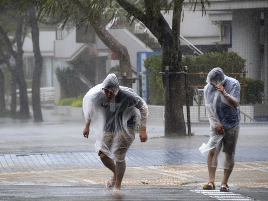 Bão[-]lớn[-]tấn[-]công[-]Ấn[-]Độ,[-]Nhật[-]Bản